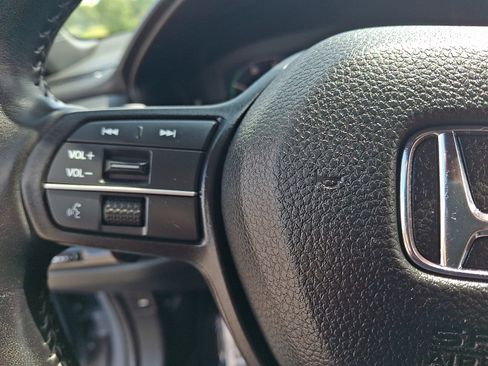 Used 2023 Honda Accord Sport image 21