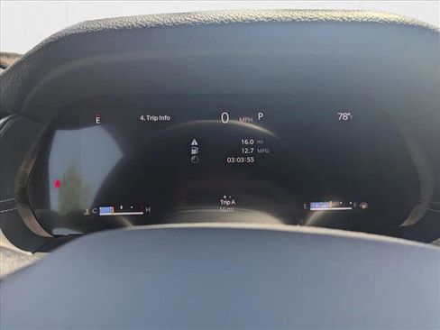 New 2025 Jeep Grand Cherokee L Limited w/ Black Appearance Package image 11