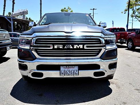 Used 2019 RAM 1500 Laramie AWD/4WD image 2