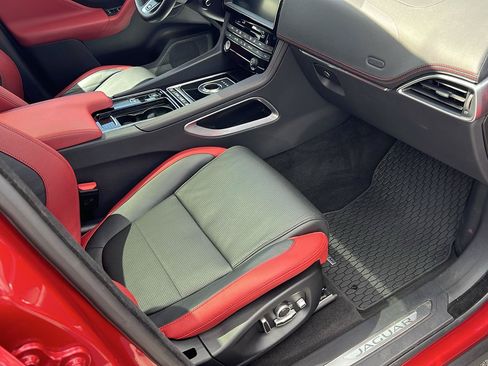 Used 2018 Jaguar F-PACE S AWD/4WD image 20