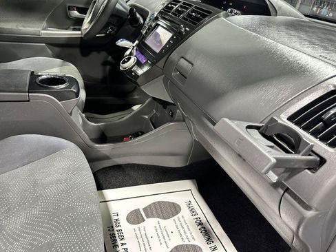 Used 2012 Toyota Prius V Two FWD image 39
