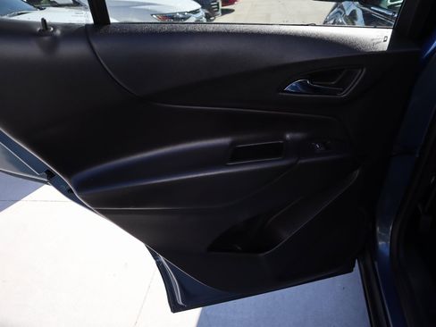 Used 2024 Chevrolet Equinox LT image 17