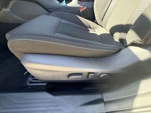 Certified 2025 Subaru Outback Premium image 12