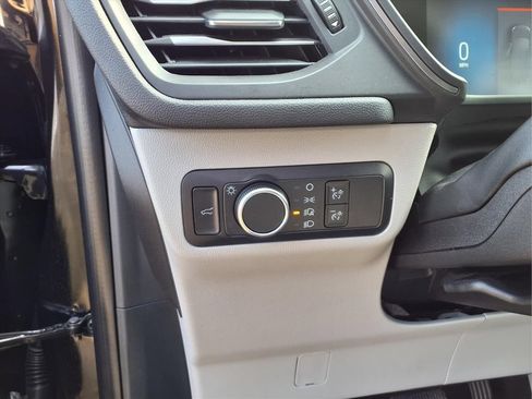 Used 2024 Ford Escape Active FWD image 17