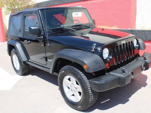 Used 2008 Jeep Wrangler Rubicon AWD/4WD image 5