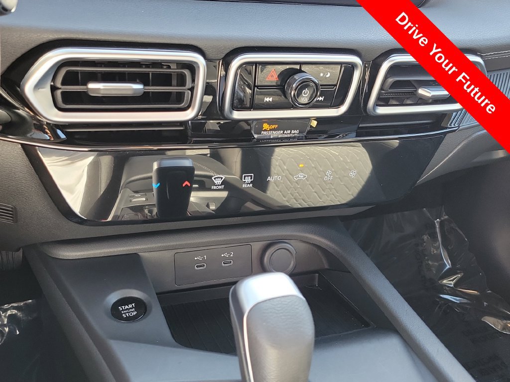 Used 2026 Nissan Sentra SV w/ Floor Mat Package FWD image 13