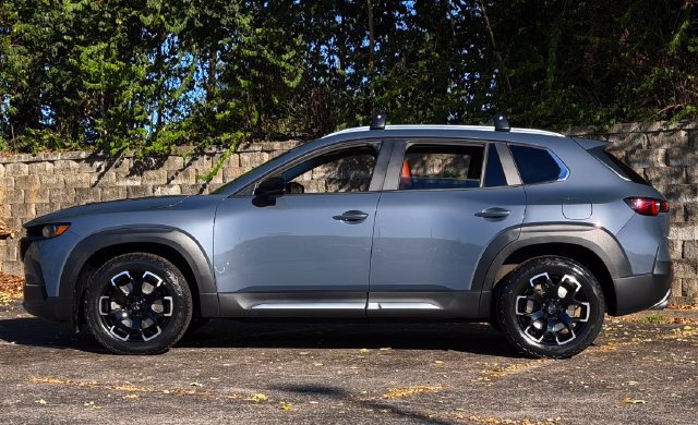 Used 2023 MAZDA CX-50 Meridian Edition AWD/4WD image 12
