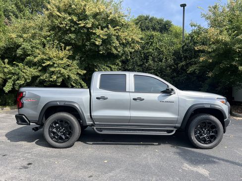 New 2026 Chevrolet Colorado Trail Boss AWD/4WD image 10