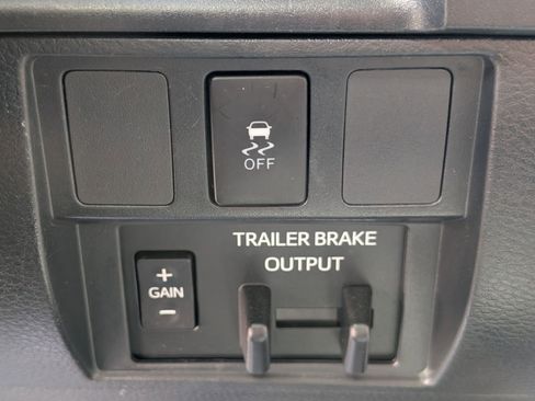 Used 2019 Toyota Tundra SR5 w/ TRD Off Road Package AWD/4WD image 22