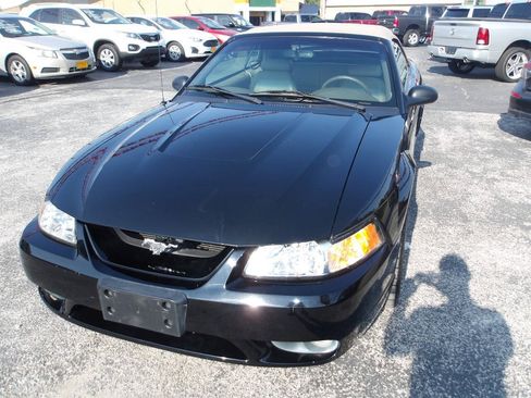 Used 1999 Ford Mustang Cobra RWD image 9