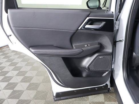 New 2025 Mitsubishi Outlander Trail Edition image 28