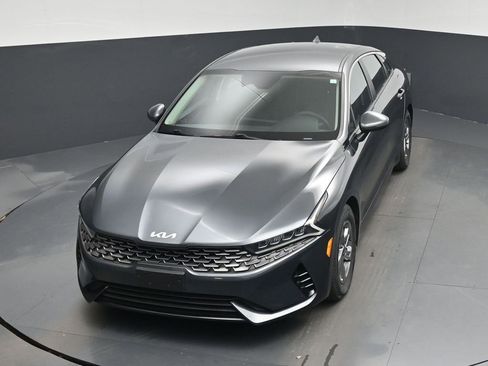 Used 2023 Kia K5 LXS image 31