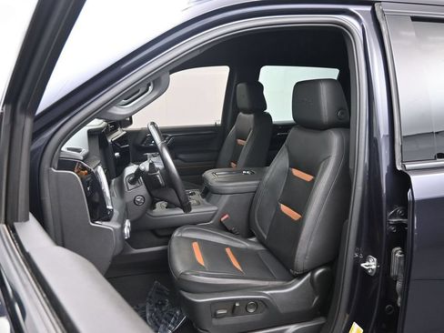 Used 2022 GMC Sierra 1500 AT4 w/ AT4 Premium Package AWD/4WD image 23