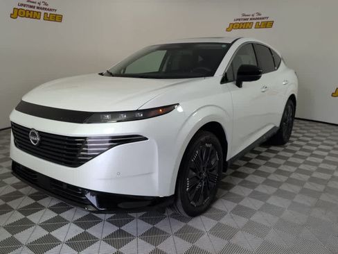Used 2025 Nissan Murano Platinum w/ Cargo Package AWD/4WD image 1