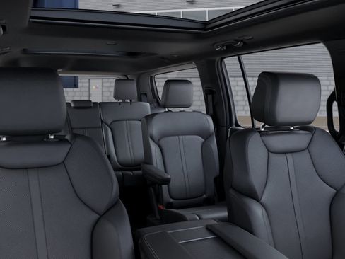 New 2025 Jeep Wagoneer Series III w/ Quick Order Package 25C Super image 26