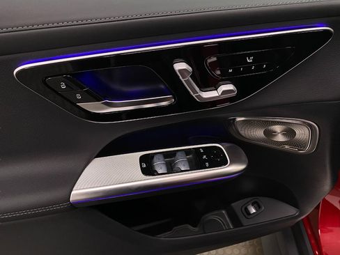 New 2026 Mercedes-Benz GLC 300 4MATIC image 32