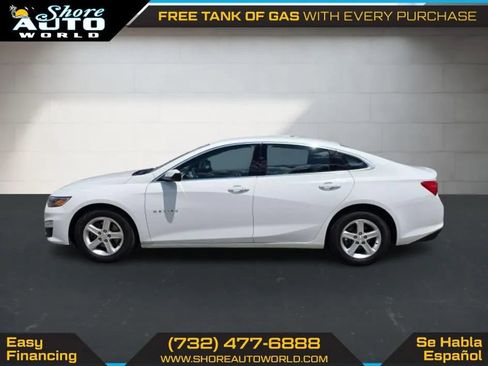 Used 2021 Chevrolet Malibu LS w/ Driver Confidence Package II FWD image 7