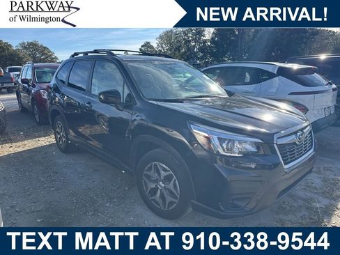 Used 2019 Subaru Forester Premium w/ All-Weather Package image 1
