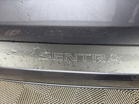 Used 2021 Nissan Sentra S FWD image 16