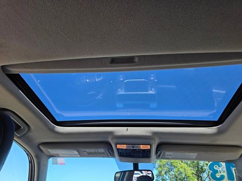 Used 2013 Toyota 4Runner Limited image 23