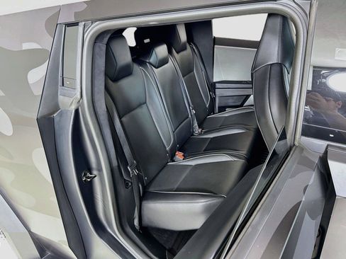 Used 2024 Tesla Cybertruck Cyberbeast AWD/4WD image 19