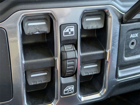 Used 2020 Jeep Gladiator Rubicon image 26