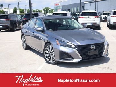Used 2023 Nissan Altima 2.5 SL