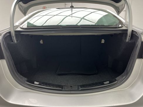 Used 2017 Ford Fusion SE image 25