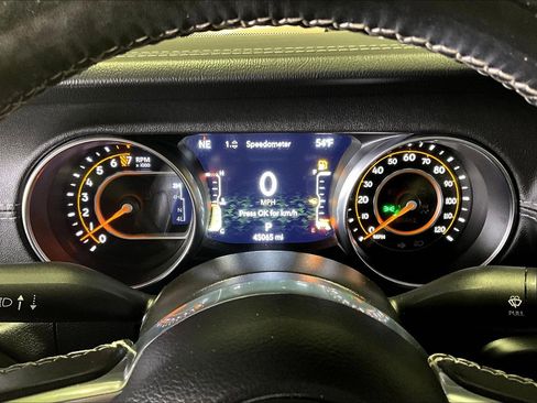 Used 2021 Jeep Gladiator Overland w/ Popular Equipment Package image 14