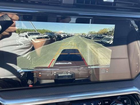 New 2026 GMC Sierra 2500 Denali w/ Denali Reserve Package image 15