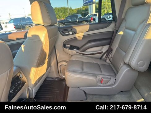 Used 2019 Chevrolet Tahoe LT image 36