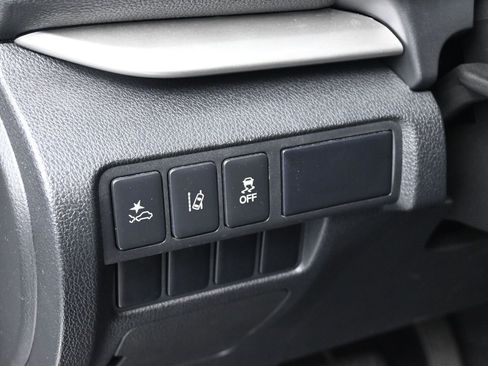 Used 2023 Mitsubishi Eclipse Cross ES image 14