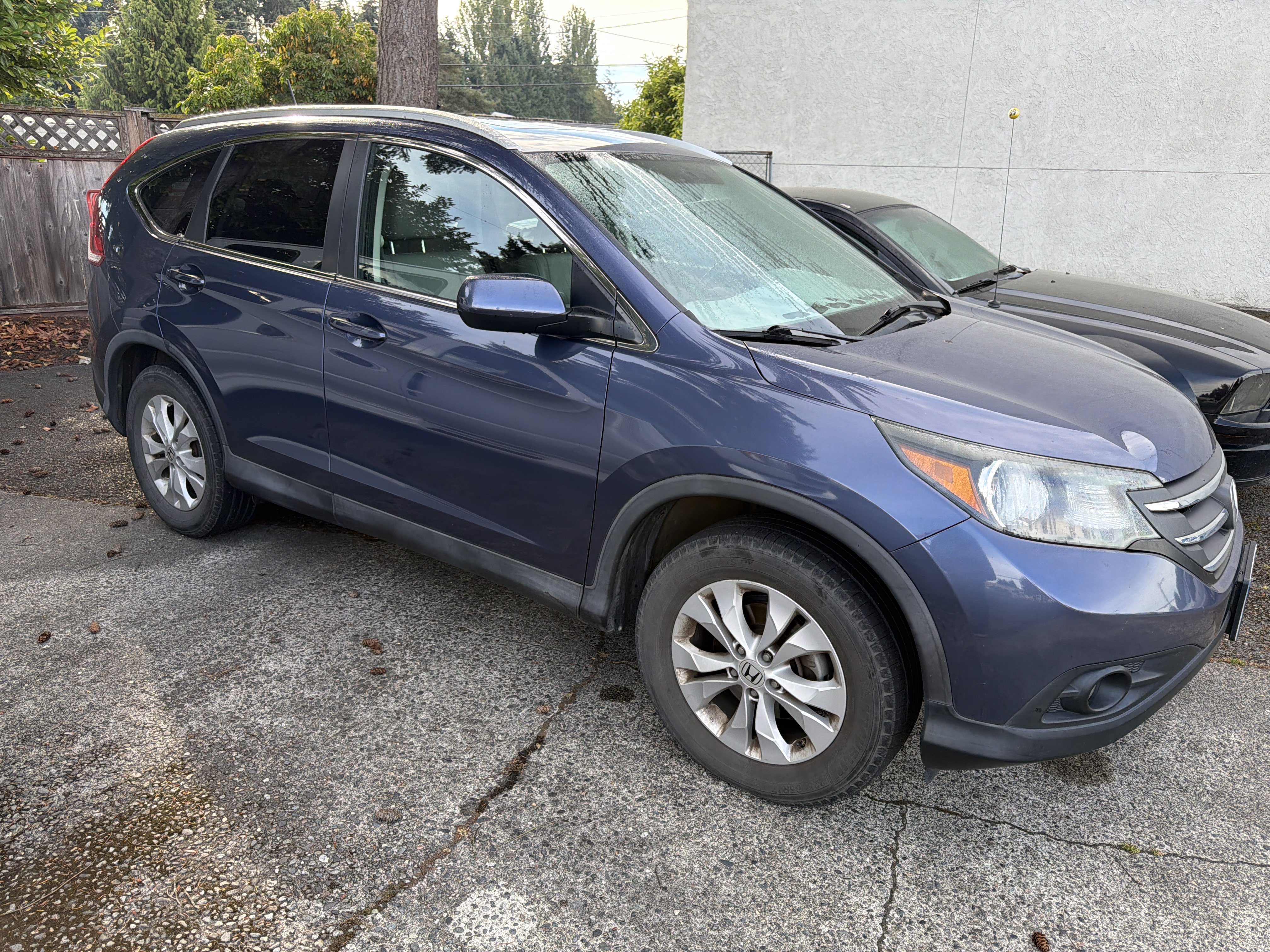 Used 2013 Honda CR-V EX-L image 2