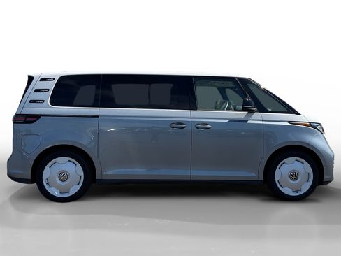 New 2025 Volkswagen ID. Buzz 1st Edition image 6