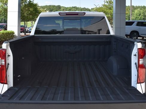 Used 2023 Chevrolet Silverado 1500 RST w/ Convenience Package II AWD/4WD image 10