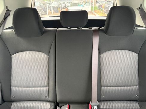 Used 2025 Kia Soul LX w/ LX Technology Package FWD image 36