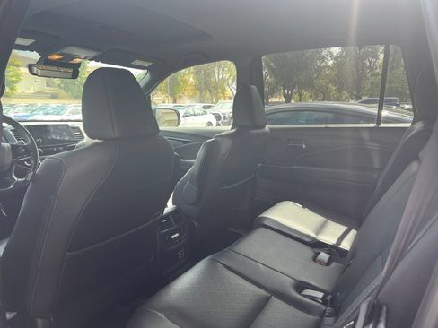 Used 2019 Honda Passport Touring image 9