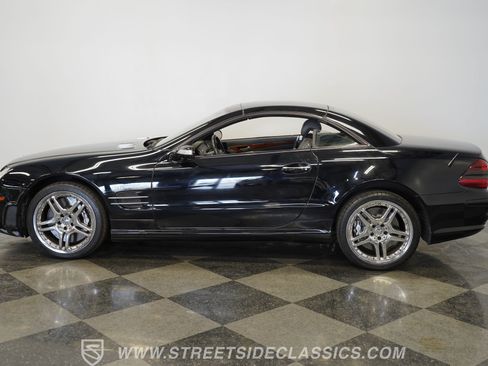 Used 2005 Mercedes-Benz SL 65 AMG image 2