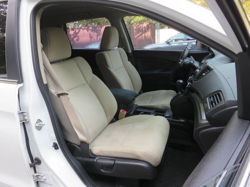 Used 2015 Honda CR-V LX image 10