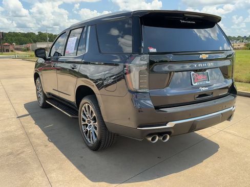 Used 2025 Chevrolet Tahoe Premier AWD/4WD image 7