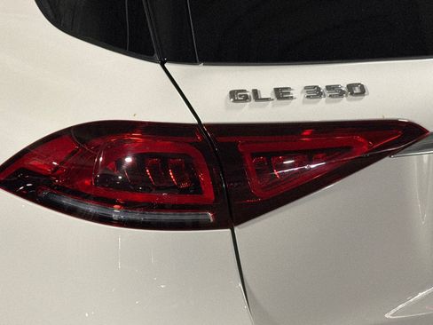 Used 2022 Mercedes-Benz GLE 350 image 27