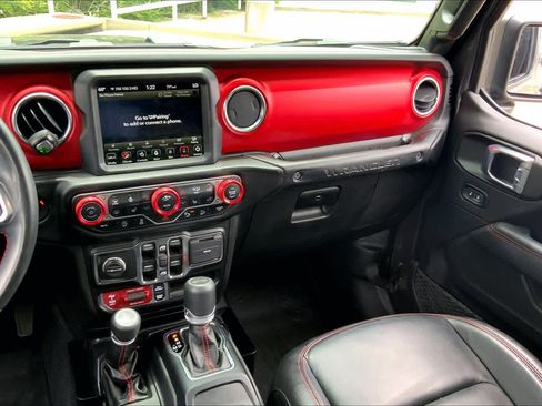Used 2021 Jeep Wrangler Unlimited Rubicon AWD/4WD image 7