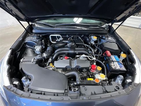 Used 2017 Subaru Outback 2.5i Premium image 32