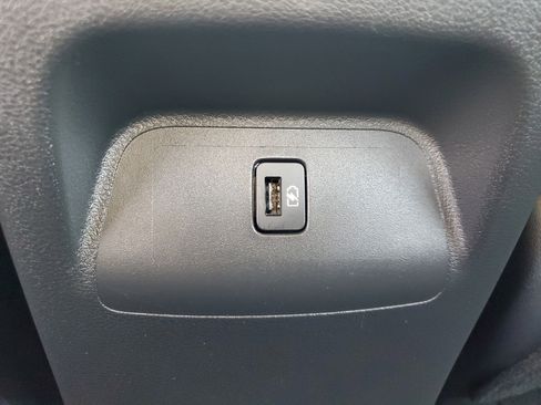 Used 2023 Nissan Sentra SV image 12