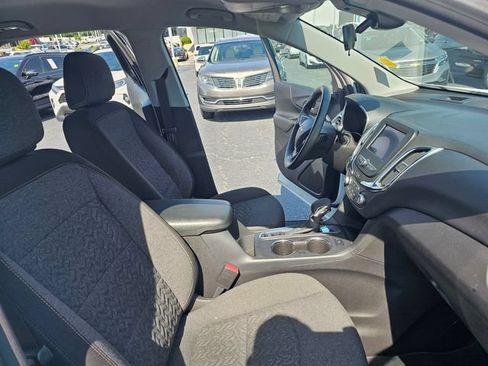 Used 2024 Chevrolet Equinox LT FWD image 13