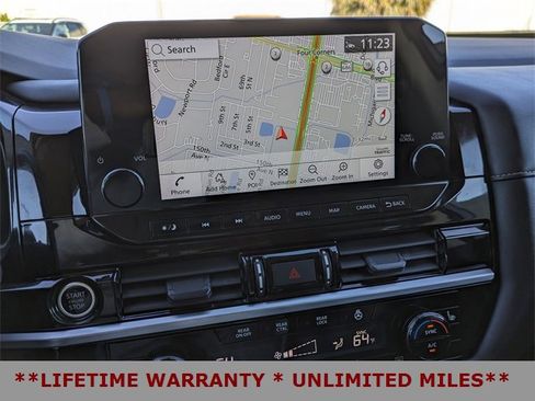 Used 2024 Nissan Pathfinder SL image 24