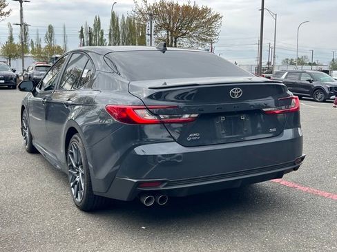 Used 2025 Toyota Camry SE w/ Convenience Package AWD/4WD image 7