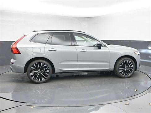 New 2026 Volvo XC60 B5 Ultra w/ Protection Package Premier image 8