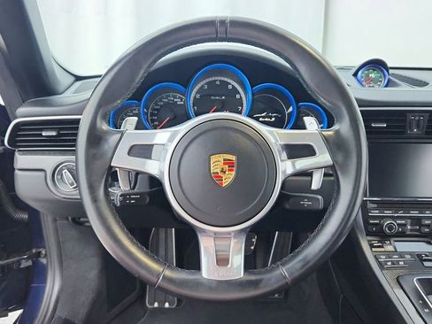 Used 2015 Porsche 911 Turbo S image 19