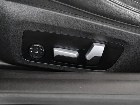 Certified 2023 BMW 430i xDrive Convertible w/ Convenience Package image 35